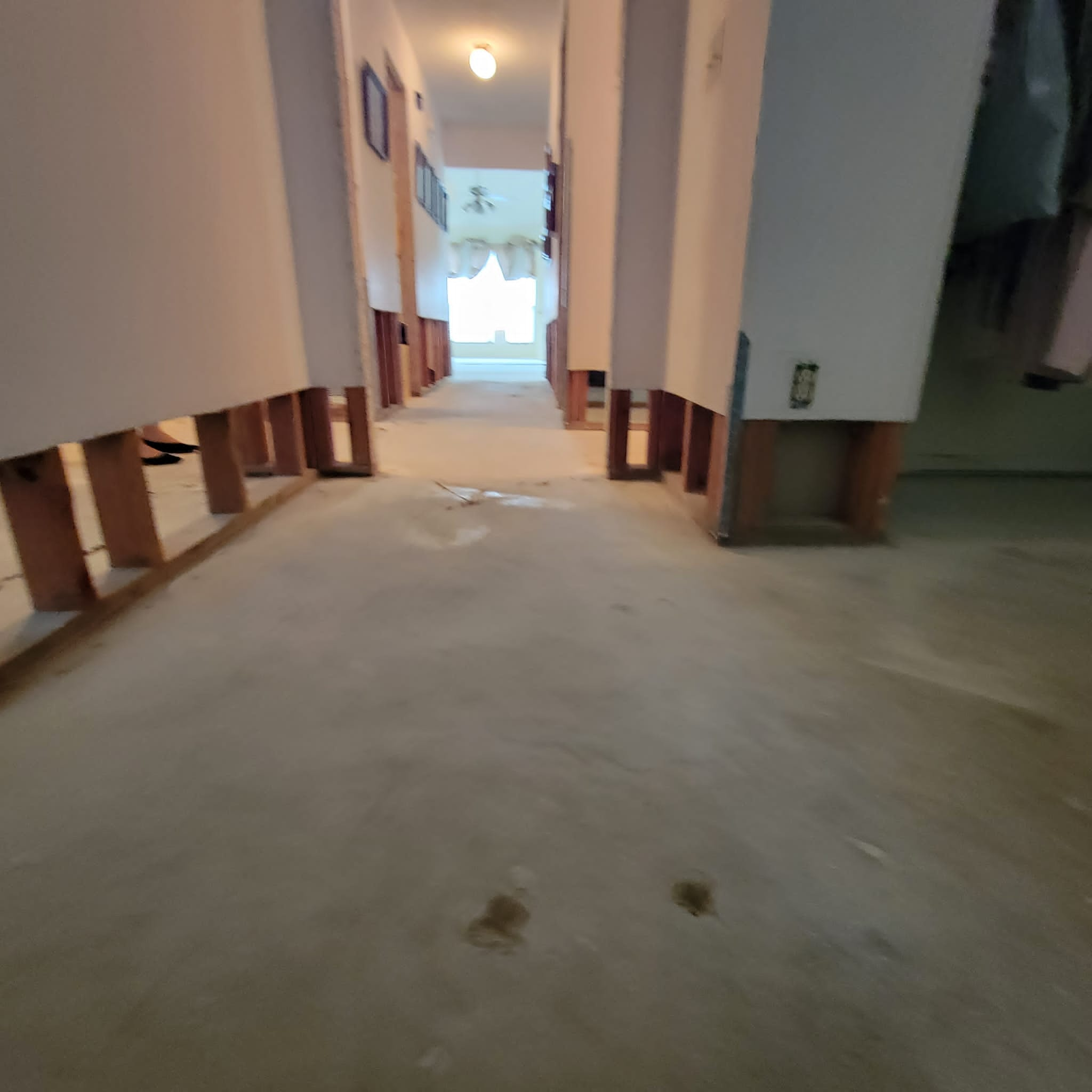 Water damage restoration after a toilet tank busted and flooded this Houston, TX house