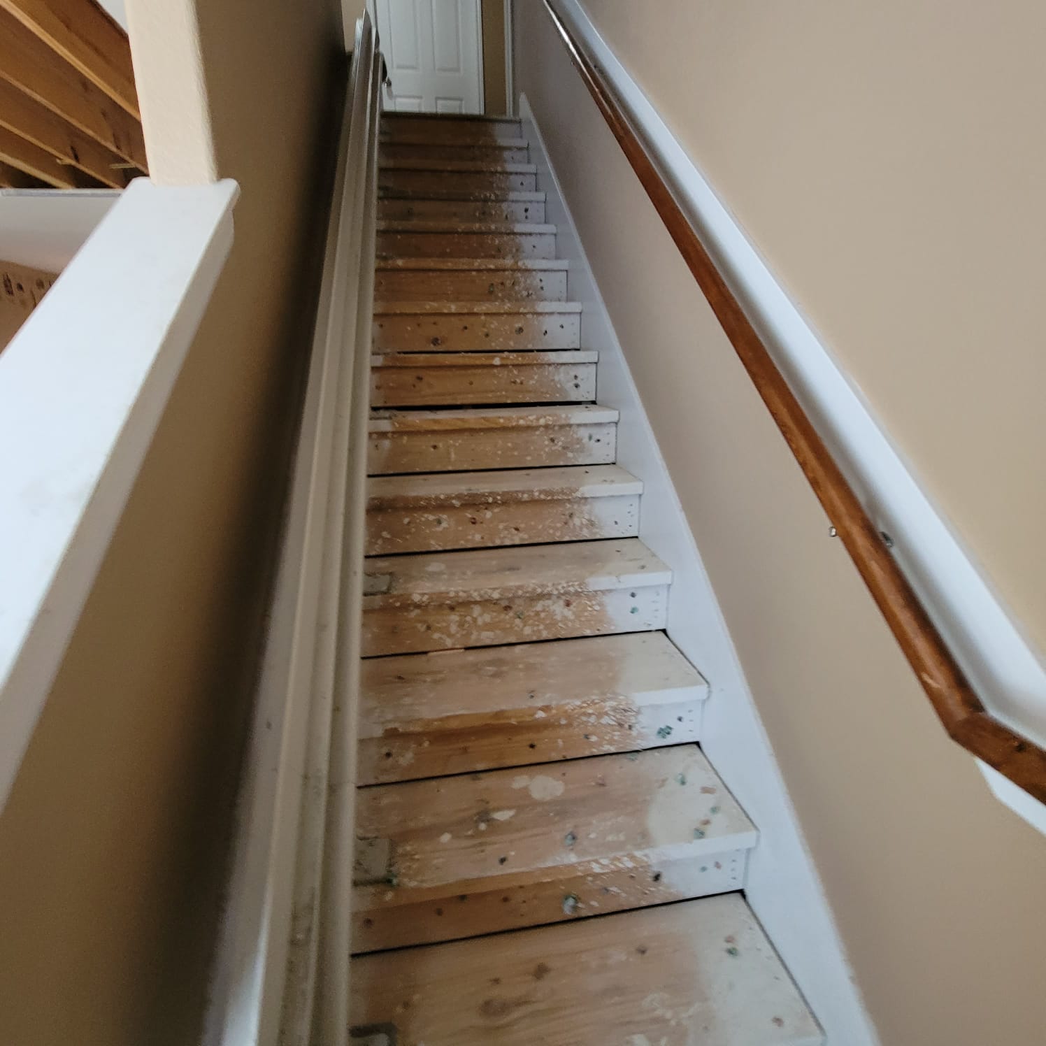 After an AC leak, we extracted all the water and moisture to dry out the property,‍ ran air movers and scrubbers, set containments as well as removed the damaged carpet and drywall