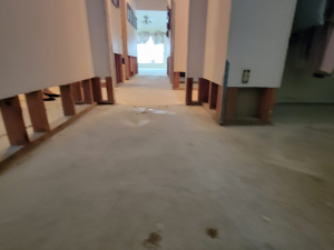 Water damage restoration after a toilet tank busted and flooded this Houston, TX house